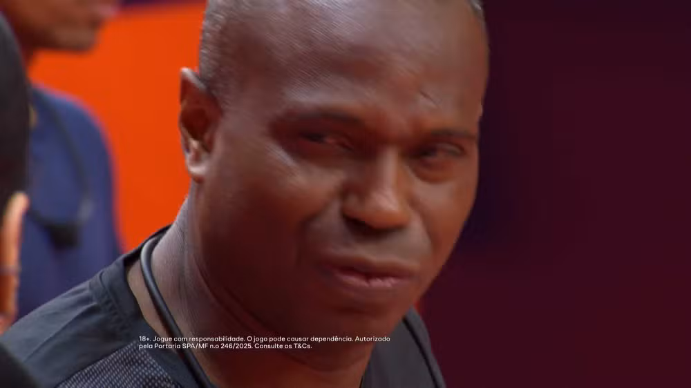 Edilson desiste da Prova do Líder e deixa disputa do BBB 26 11 Quinta Prova do Líder do BBB 26: Edilson é o segundo participante a deixar a disputa