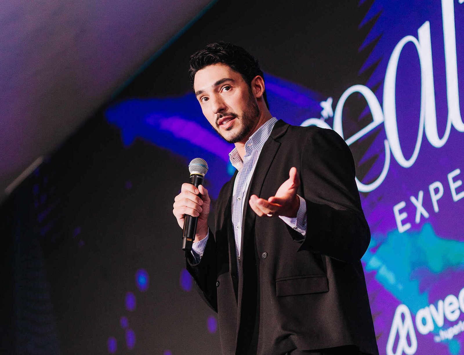 1N2A2392 e1773869704719