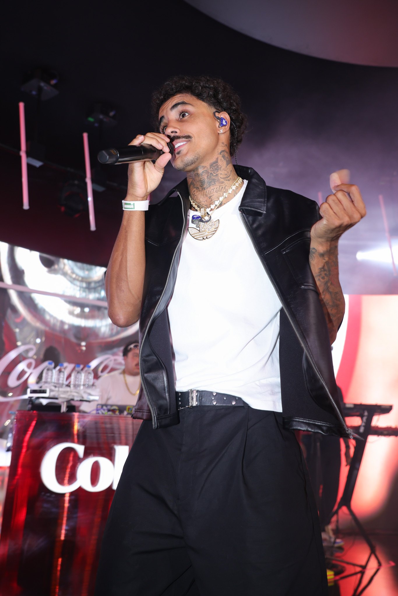 MC Livinho sobe ao palco do Lollapalooza após anunciar aposentadoria