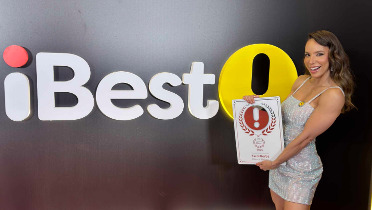 Carol Borba vence Prêmio iBest na categoria Fitness e Wellness