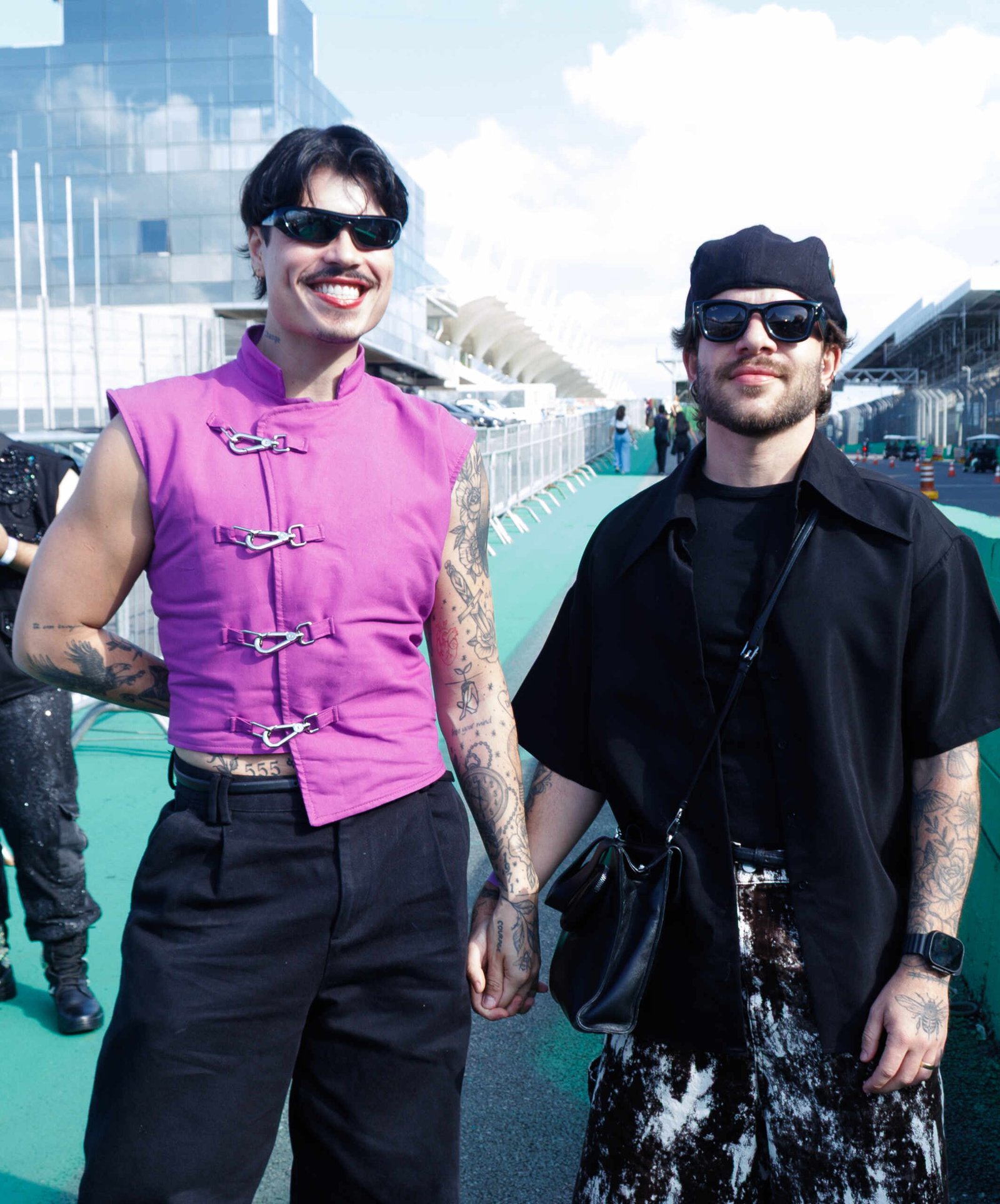 Bomtalvão e João Felipe marcam presença no primeiro dia do Lollapalooza em São Paulo 19 Foto: Clayton Felizardo / Brazil News