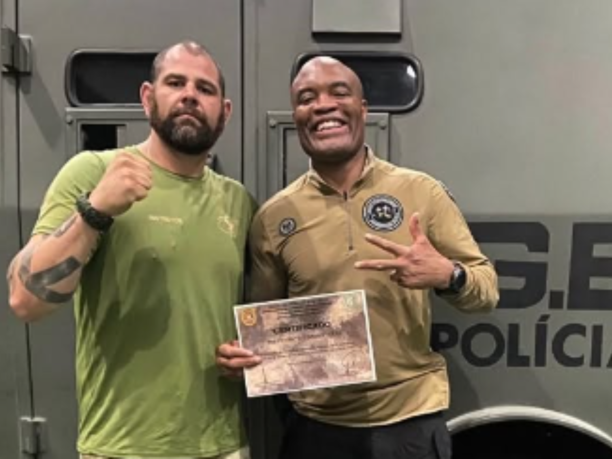 Lenda do UFC, Anderson Silva inicia preparação para atuar como policial nos EUA 17 Reprodução: Instagram/@spiderandersonsilva