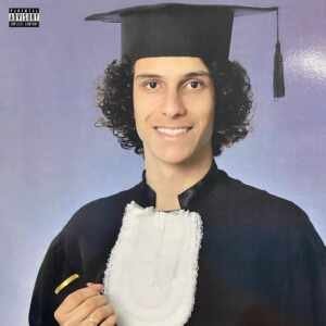 Barcellos lança “Rap Universitário” e transforma a vida acadêmica em álbum