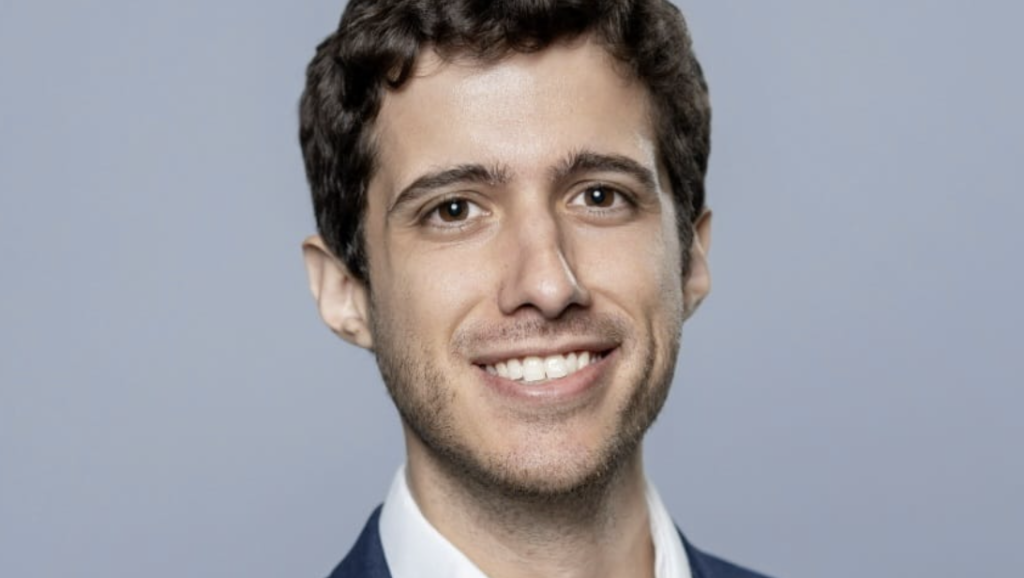 Fabio Barboza Cabral aponta as tendências que vão transformar o setor de bens de consumo global nos próximos anos Captura de Tela 2026 04 24 as 22.57.38