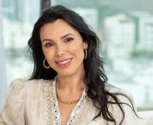 Débora De Landa explica como confiança redefine o luxo no Brasil