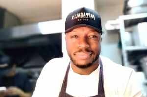 De office boy a chef: Davi Batista vira destaque na gastronomia e prova que o jogo vira