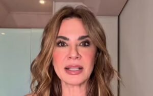 Luciana Gimenez reage a críticas por série de “primeiras vezes”
