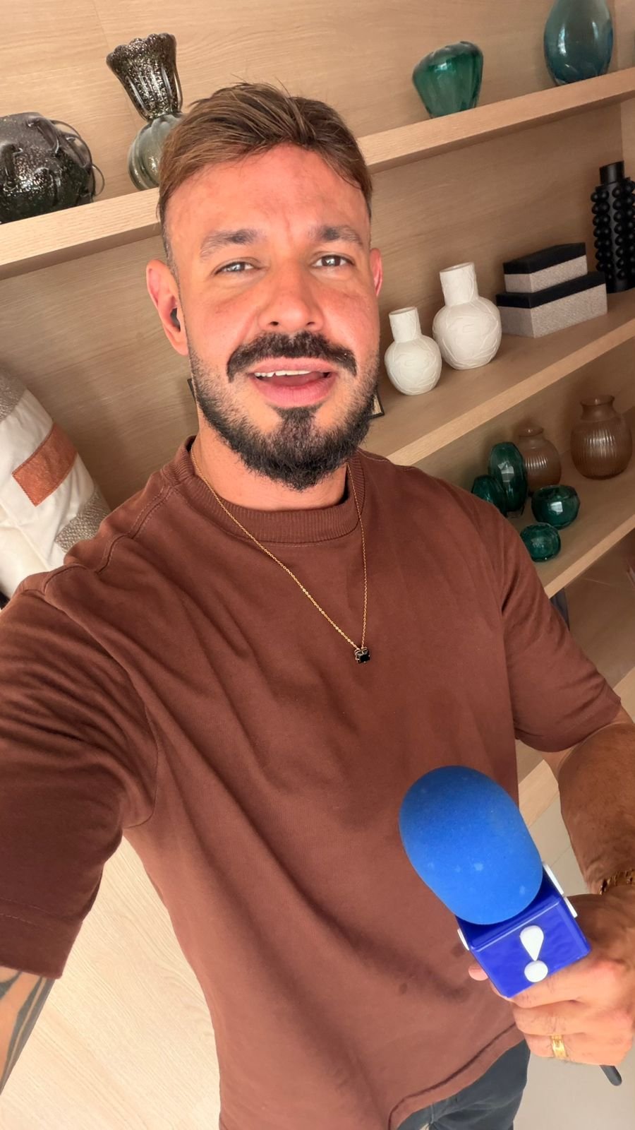 Thiago Reghini emociona com especial de Páscoa no Vaticano e anuncia estreia na Europa 19 PHOTO 2026 04 05 14 08 47