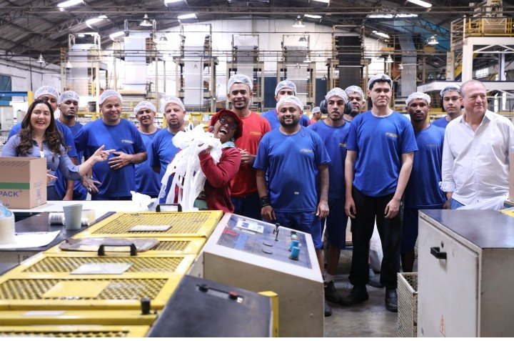 Extrusa Pack antecipa o futuro da indústria com modelo de trabalho inovador e gestão centrada em pessoas Extrusa Pack