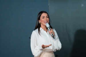 Carla Martins diz que falta de clareza trava execução nas empresas