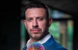 Vinicius Rodrigues transforma experiência em método e se consolida como referência em vendas no setor farmacêutico