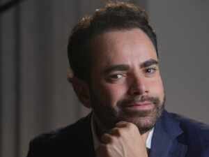 Raphael Costa diz que crescer na Copa do Mundo exige escolher entre faturar ou lucrar