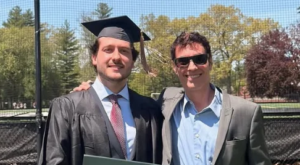 Dinho Ouro Preto viaja aos EUA e celebra formatura do filho caçula em Boston