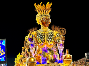 Campeã do Carnaval, Mocidade Alegre lança enredo para 2027 em noite de emoção