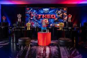 Biah Rodrigues e Sorocaba celebram os 6 anos de Theo com festa temática de Transformers em Campinas