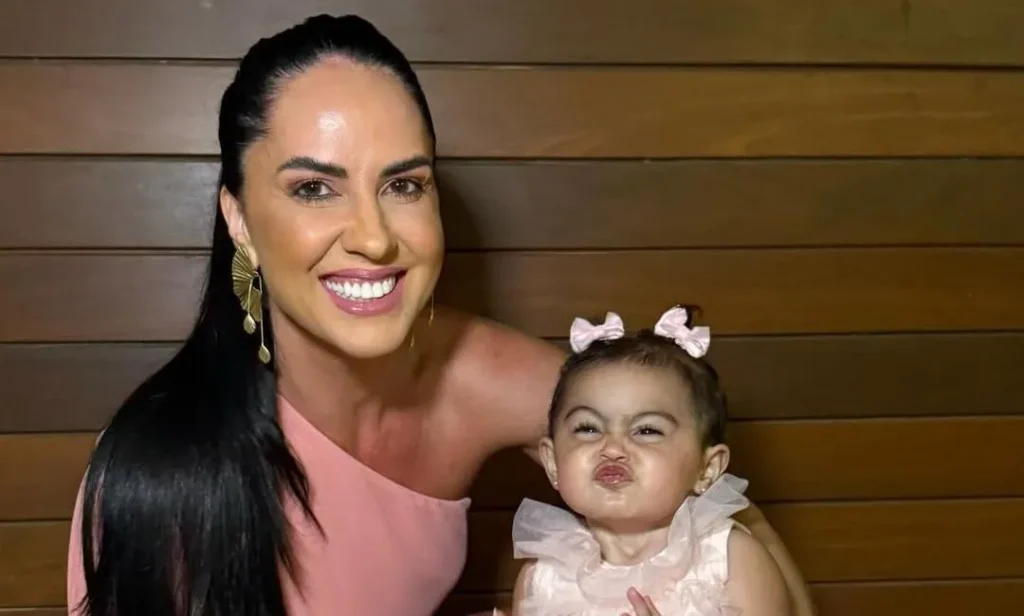 Graciele Lacerda compartilha dia em família com Zezé e filha em Goiás