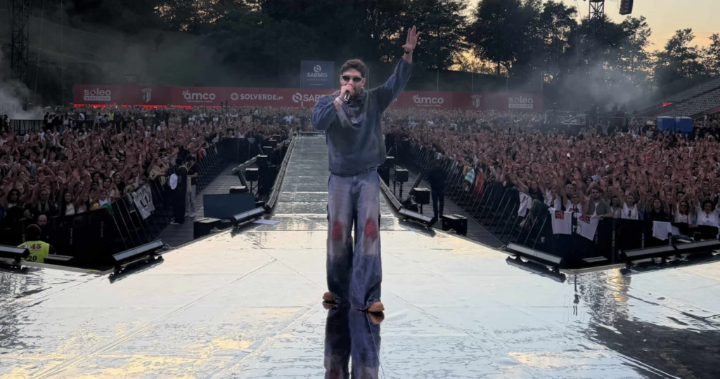 EME DJ abre show de Calema para 25 mil pessoas no Estádio Municipal de Braga, em Portugal Captura de Tela 2026 06 08 as 09.03.44