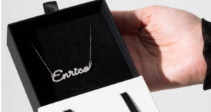 Presentes personalizados são os mais procurados para o Dia dos Namorados