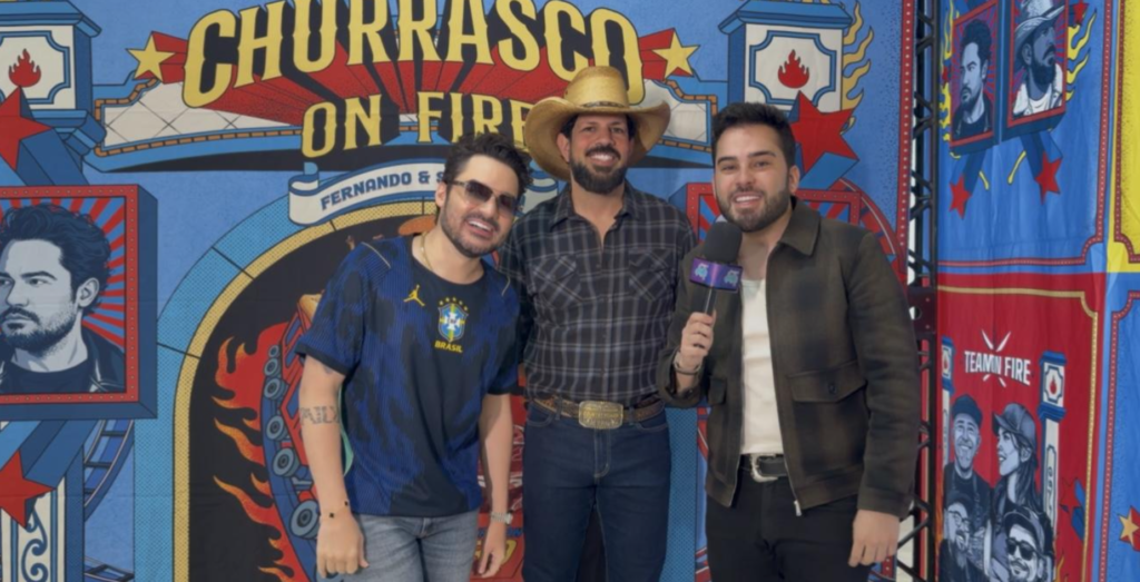Vini Jr. é convidado por Fernando & Sorocaba a subir ao palco em entrevista a Marcelo Mesquita Foto: Divulgação