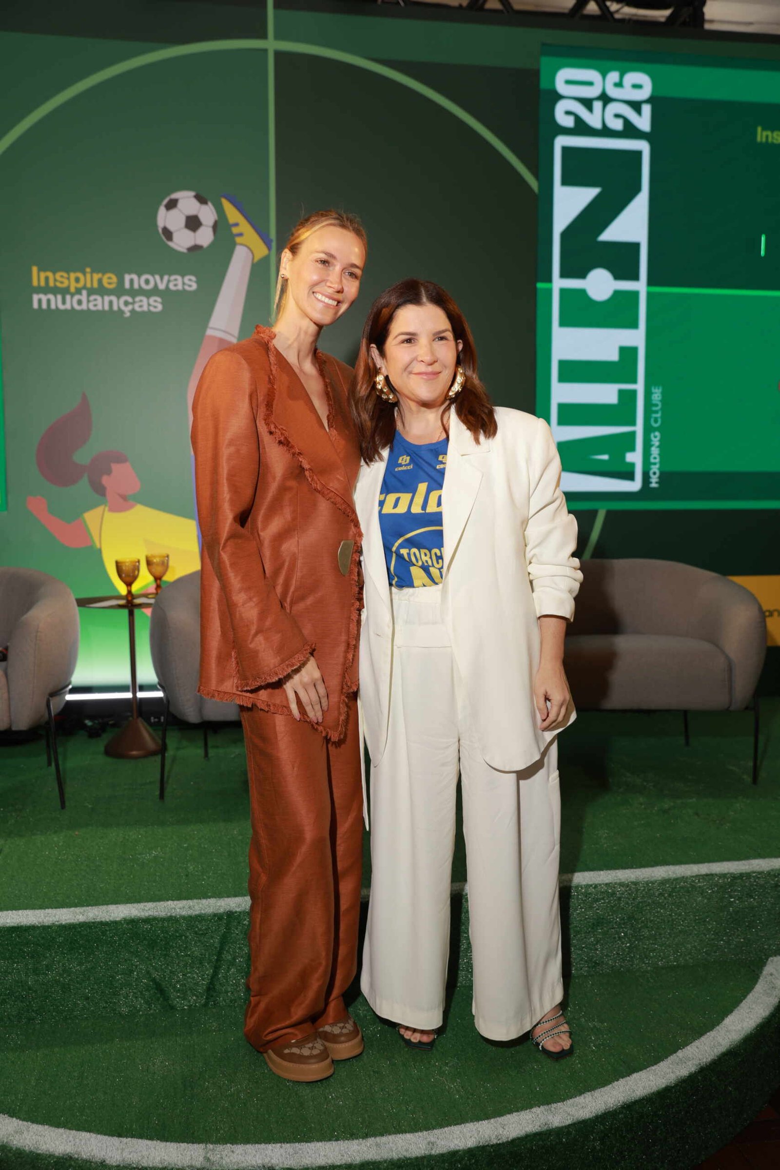 Ju Ferraz e Holding Clube lançam projeto para Copa do Mundo Feminina de 2027 33 Renata Kuerten e Ju Ferraz scaled