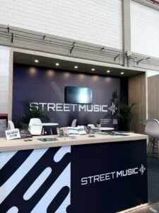 Street Music celebra parcerias e força do samba em participação no Conasamba 2026