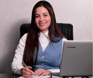 Influenciadora e apresentadora Vanessa Farias surge como nome forte para a política em Goiás