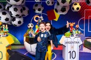 De sonho a realidade: Milene Gonzalez encanta filho com festa temática da Copa