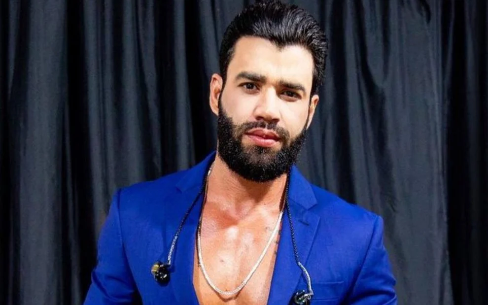 No São Pedro de Itabuna, Gusttavo Lima se declara à música e exalta público do evento