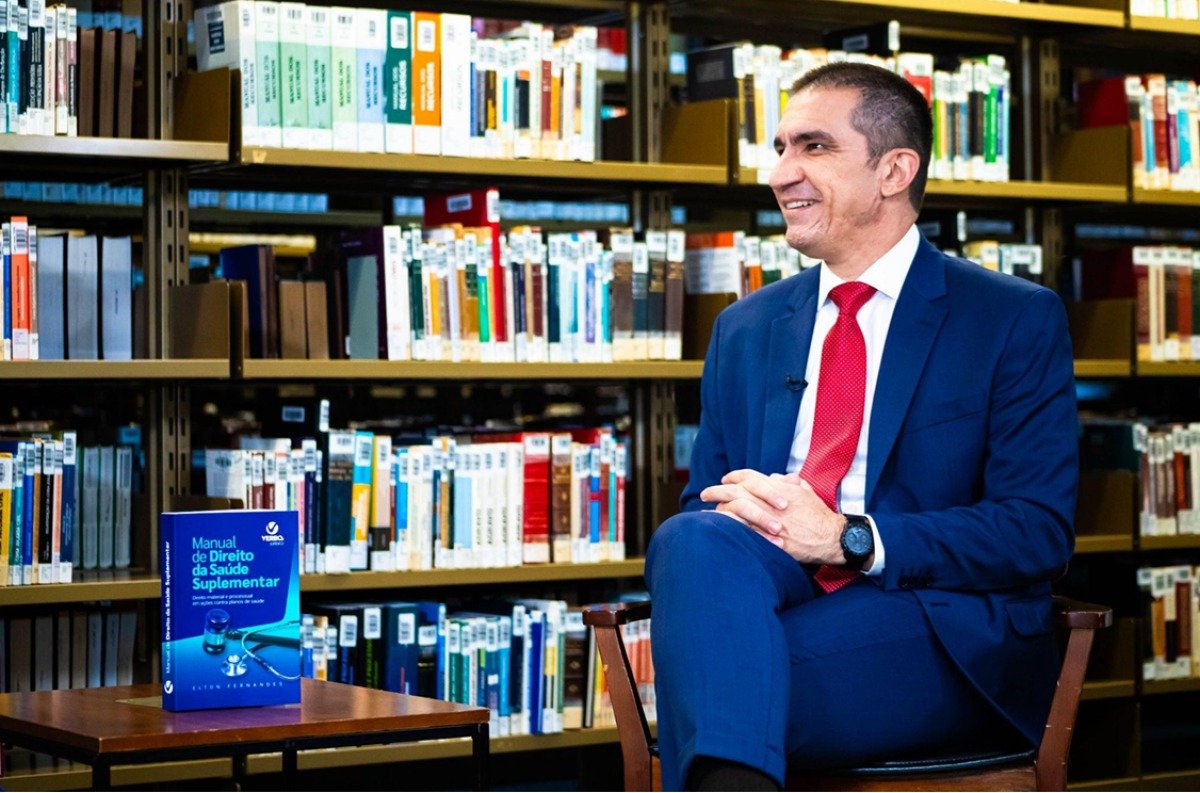 Plano de saúde negou cobertura ou cobrou a mais? Saiba como analisar antes de aceitar a resposta 11 Elton Fernandes em entrevista no STF - Foto: Paulo César Rocha