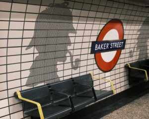Sherlock Holmes: como o detetive da literatura continua conquistando leitores ao redor do mundo