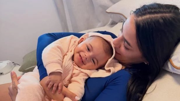 Key Alves relembra puerpério conturbado e mostra transformação oito meses após nascimento da filha Key Alves relembra puerpério conturbado, revela quantos quilos já perdeu e surpreende com antes e depois; veja