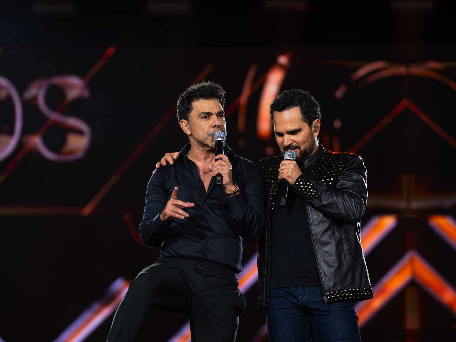 Zezé Di Camargo & Luciano fazem arena de Barretos tremer em show que celebrou 35 anos de carreira 21 Zezé Di Camargo & Luciano em Barretos - Fotos: @jaquearaujof