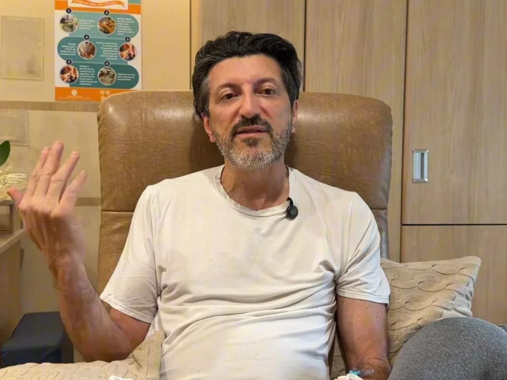 Lito Sousa enfrenta doença rara e busca acesso a tratamento experimental - Foto: Divulgação