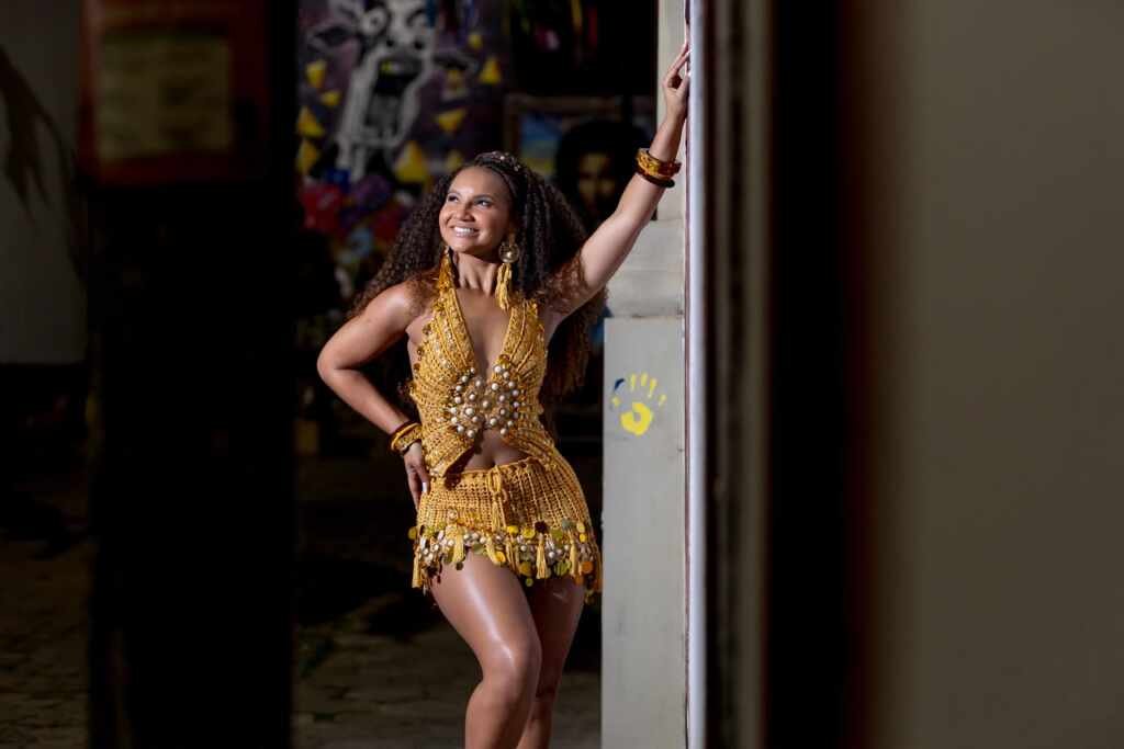 Rayane Dumont visita Montes Claros e mergulha nas tradições que marcaram Darcy Ribeiro Rayane em Montes Claros 8