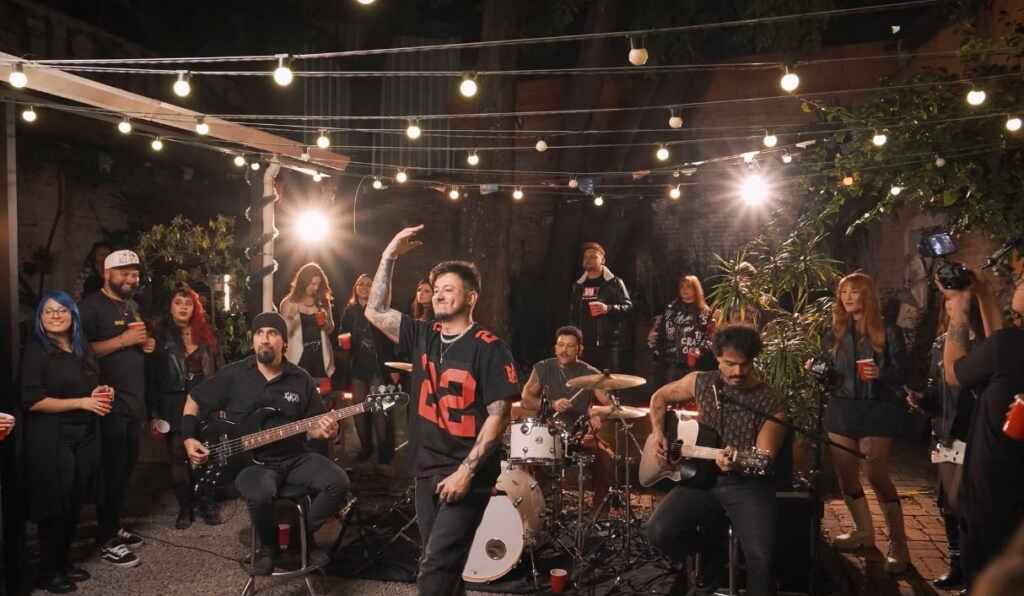 Hits, reencontros e nostalgia: HEVO84 recebe Beto (Replace), Julies, Aléxia e Yas em nova session WhatsApp Image 2026 08 18 at 21.14.48 1